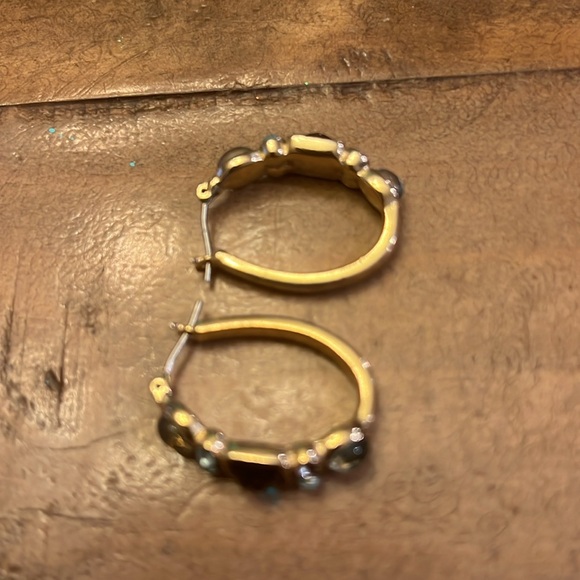 Multi Colored Stones Earrings for pierced ears - Picture 4 of 4